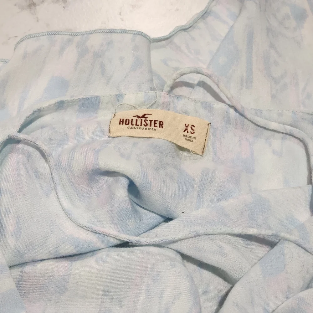Hollister | Halter Top | Size XS - Picture 3 of 5